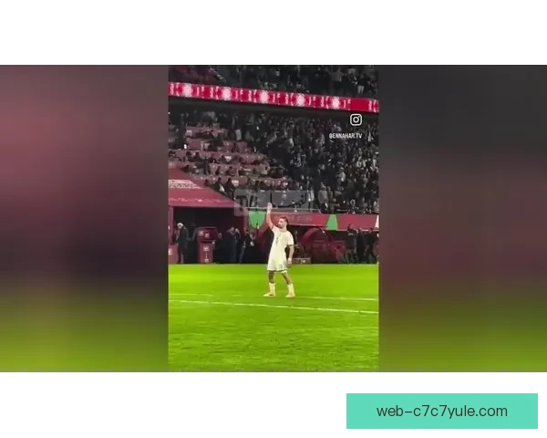 洛佩特吉遭罢免 球员强烈反应不满